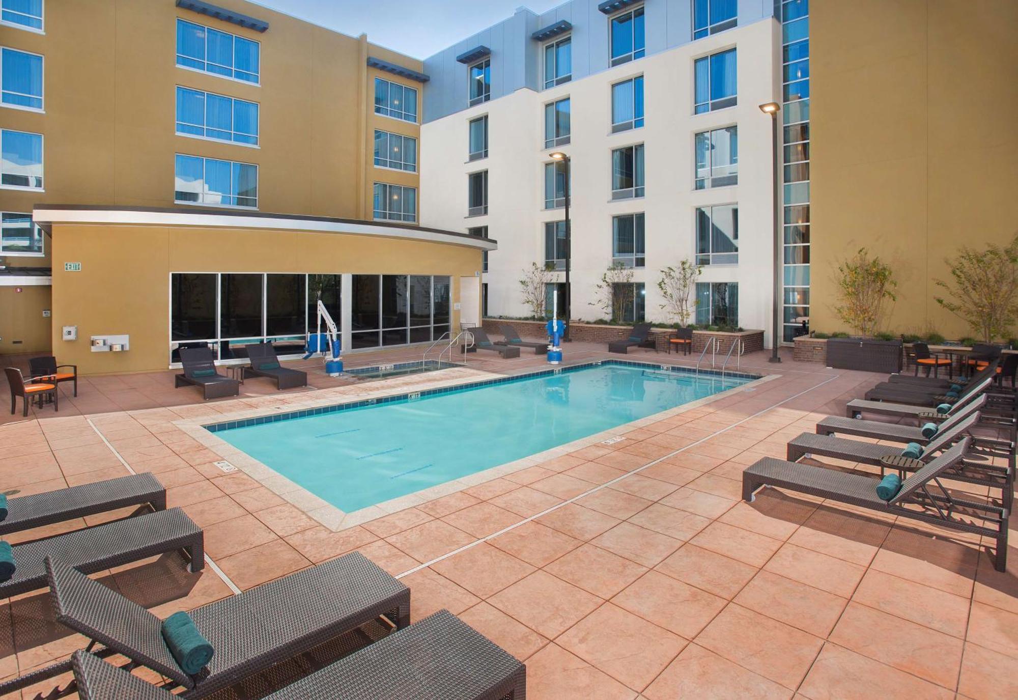 Hilton Garden Inn Burbank Los Angeles Εξωτερικό φωτογραφία